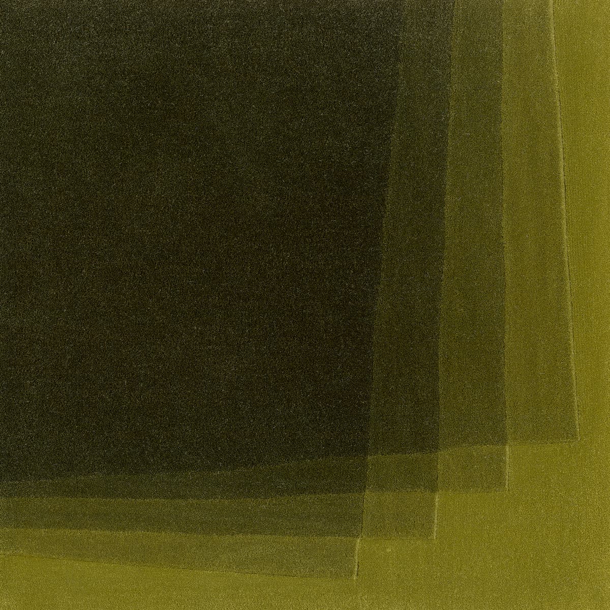 Olivfarbiger Teppich Detailbild