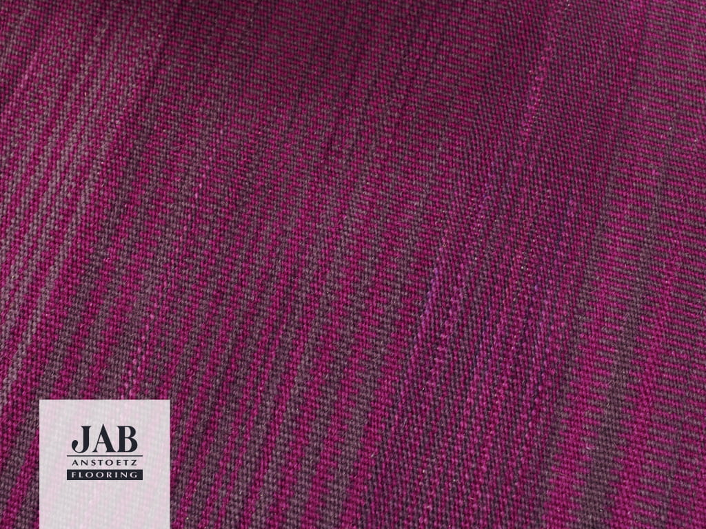 Lilafarbiger Teppich Detailbild