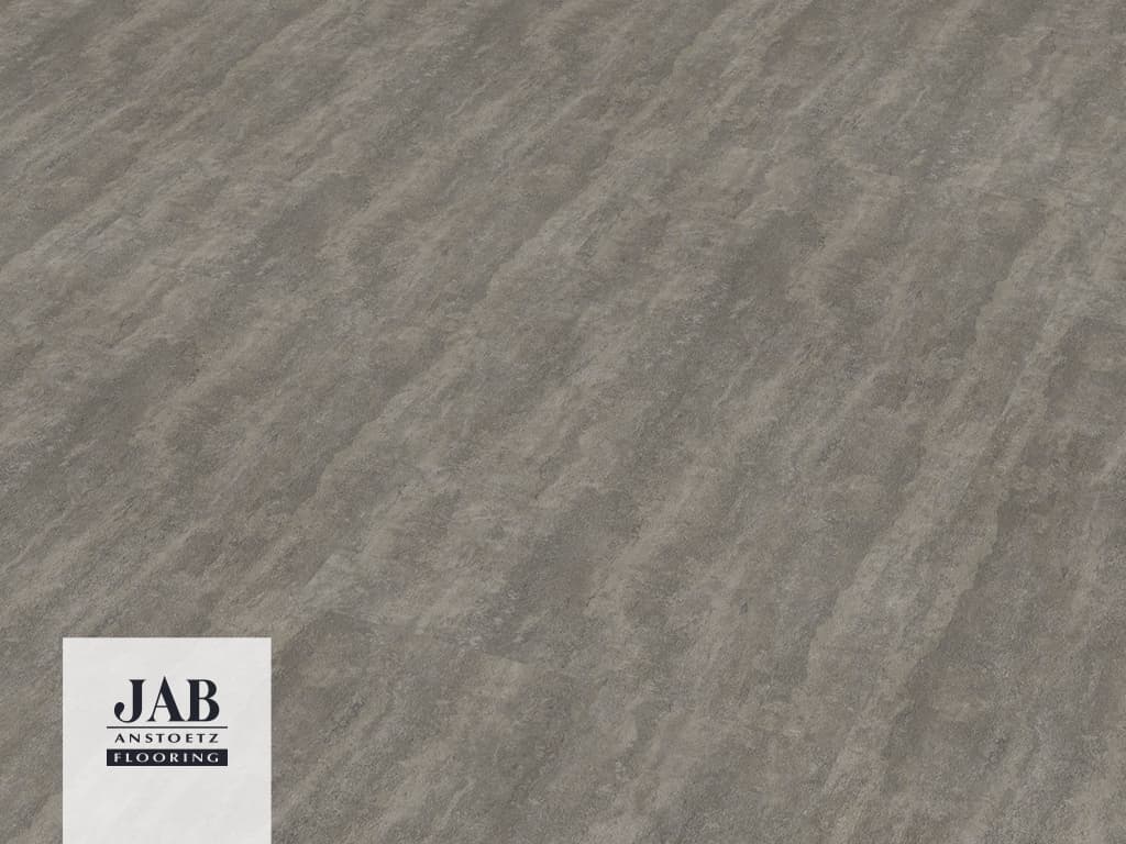 Vinylboden verlegt in grauer Betonoptik